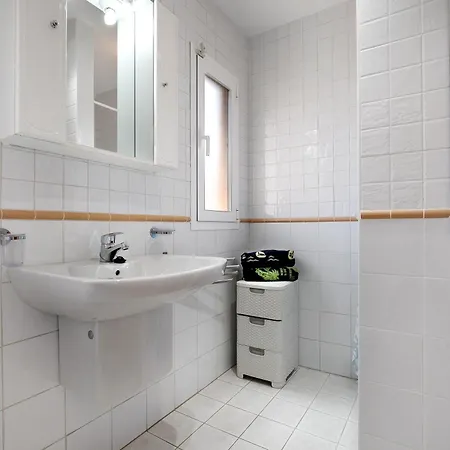 Contenta Villa